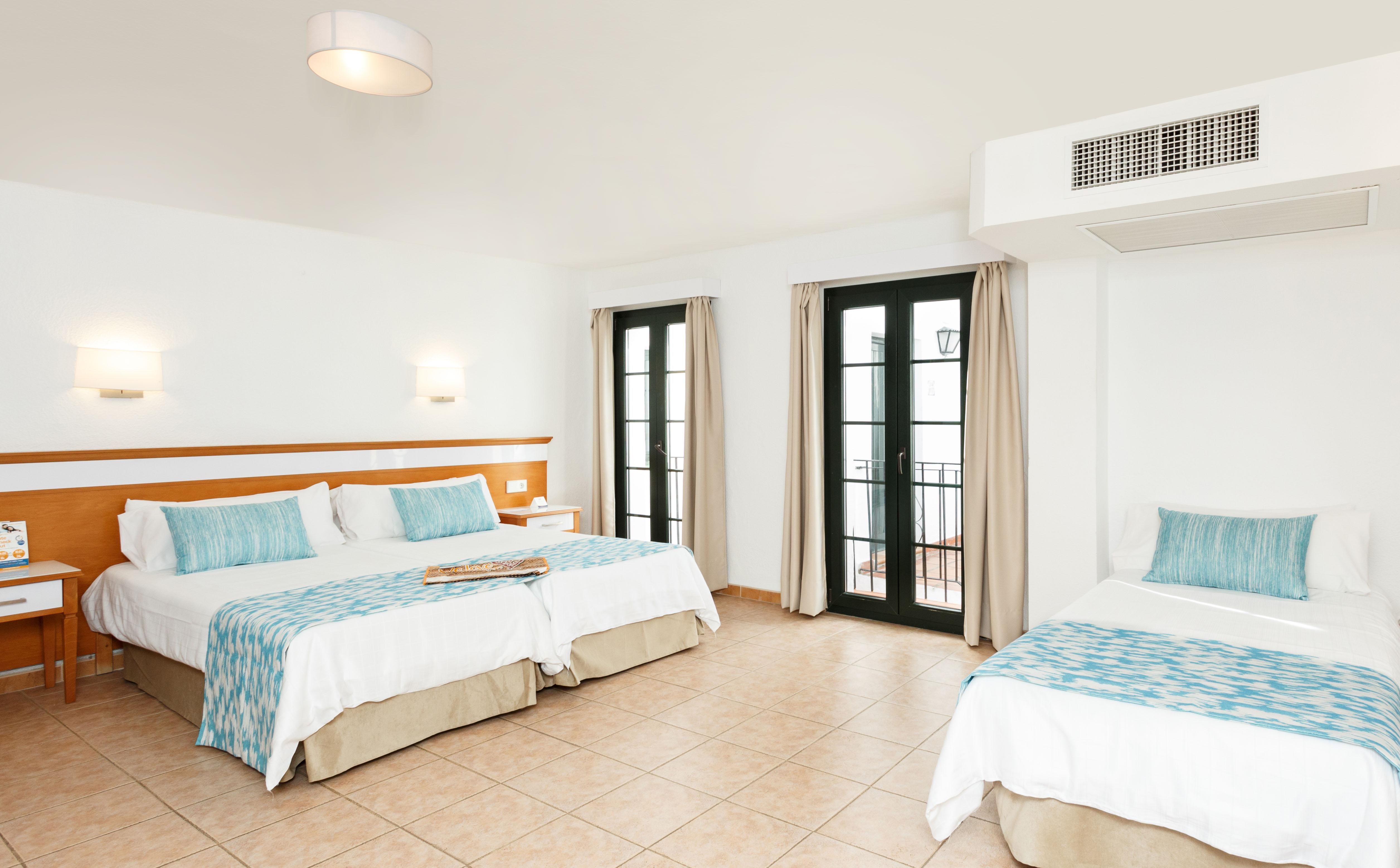 Globales Pueblo Andaluz Hotell San Pedro de Alcántara Exteriör bild