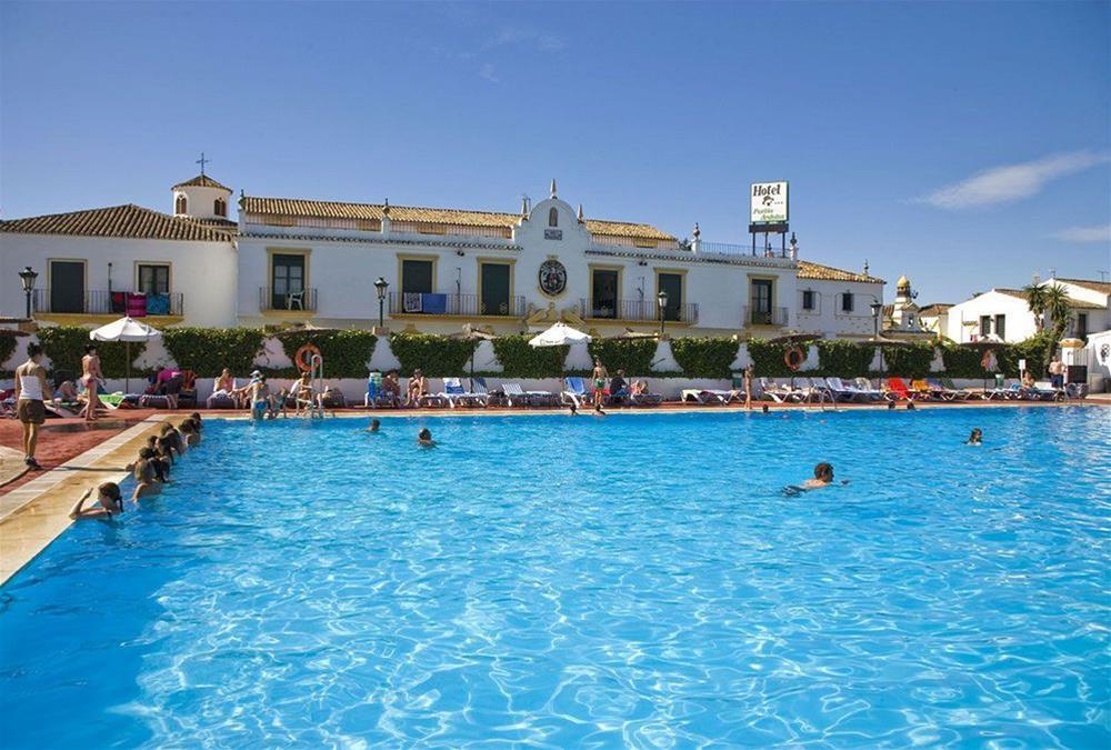 Globales Pueblo Andaluz Hotell San Pedro de Alcántara Exteriör bild